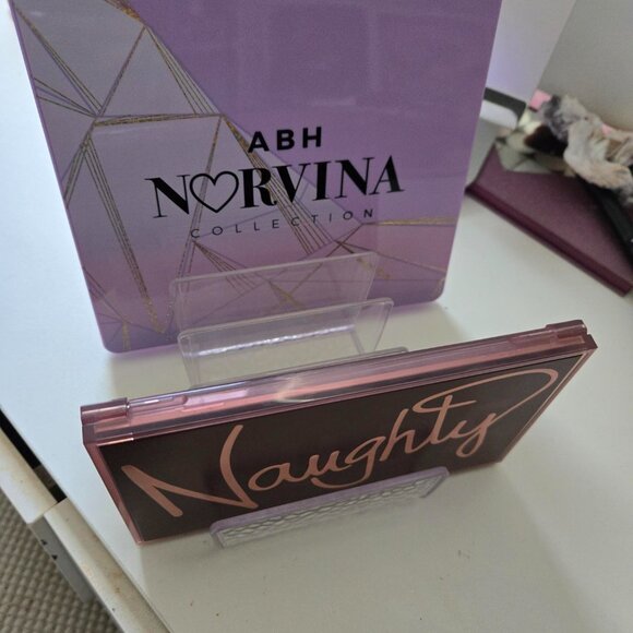 Acrylic Palette Organizer - Picture 4 of 4